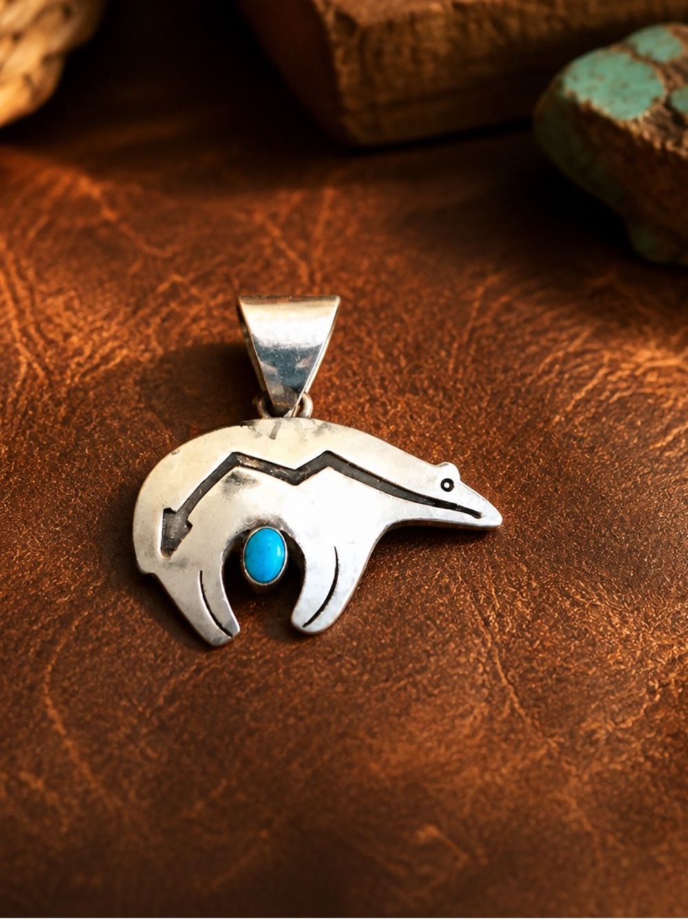 Designer Ella Peter Navajo Fetish Bear NKLC